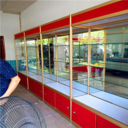 琳琅之光 珠宝玉器展柜中的空间美学与呈现之道